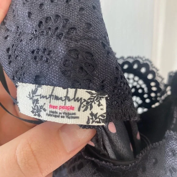 NWT Intimately Free People City Wanders Trapeze Slip in Black and pink polka dot - Picture 5 of 7